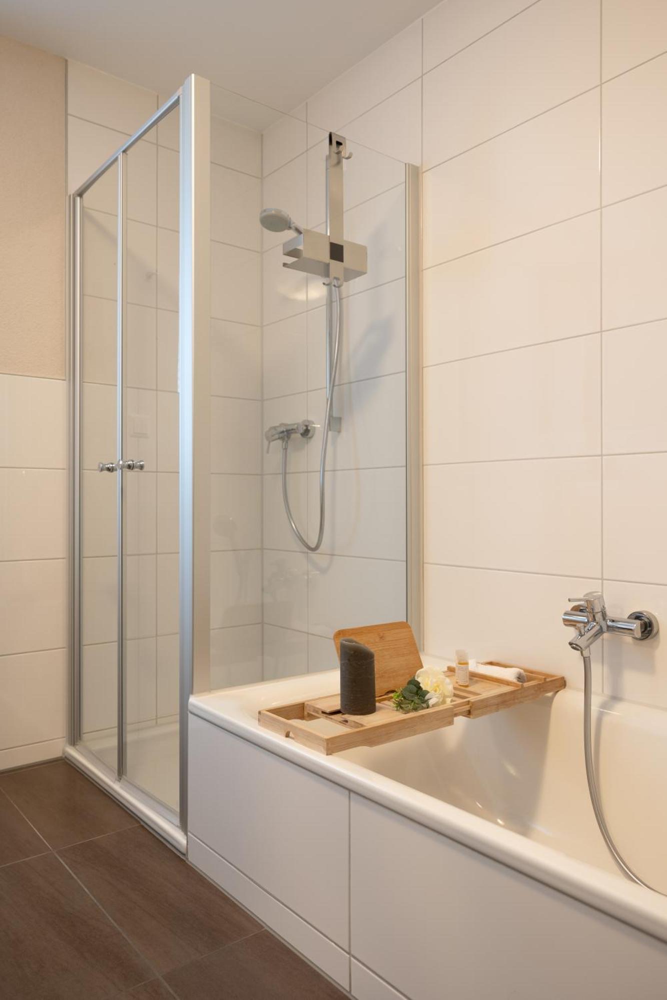 Appartementdeluxe Steiert - Near Europa Park - Rulantica - Spacious - Fully Equipped Kitchen - Private Garden - Free Parking - Pet Friendly Schwanau Exterior photo